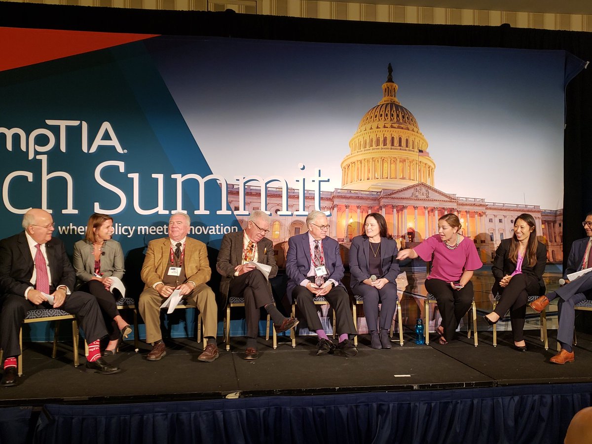 PeterKaminskas's tweet photo. Past and future @CompTIA_HSITAG leaders admiring Mike Coulson's @CompTIA socks at #CompTIATechSummit
@JGombach @DionaPatty https://t.co/RuyEGTlprZ