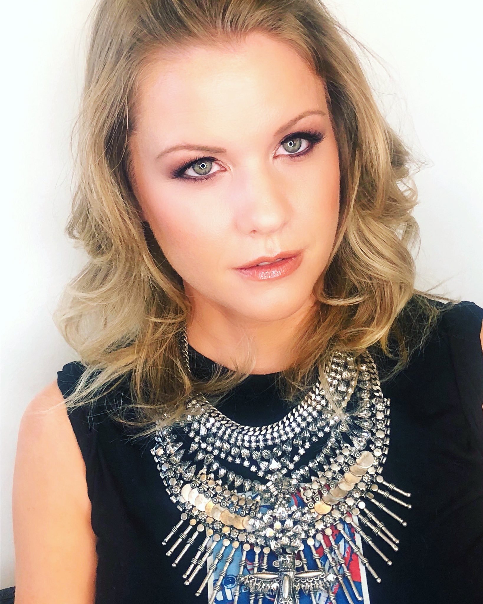 Carrie Keagan on Twitter: 