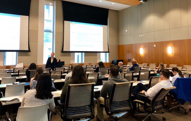 UTAPSA's tweet image. Many thanks to Jamie Chandler @litleditzy, Financial Wellness Educator with @UFCU, for presenting and hosting today's @UTAPSA meeting! Attendees - don't forget to complete the survey - PollEv.com/ufcu18
#stayintheknow #highered