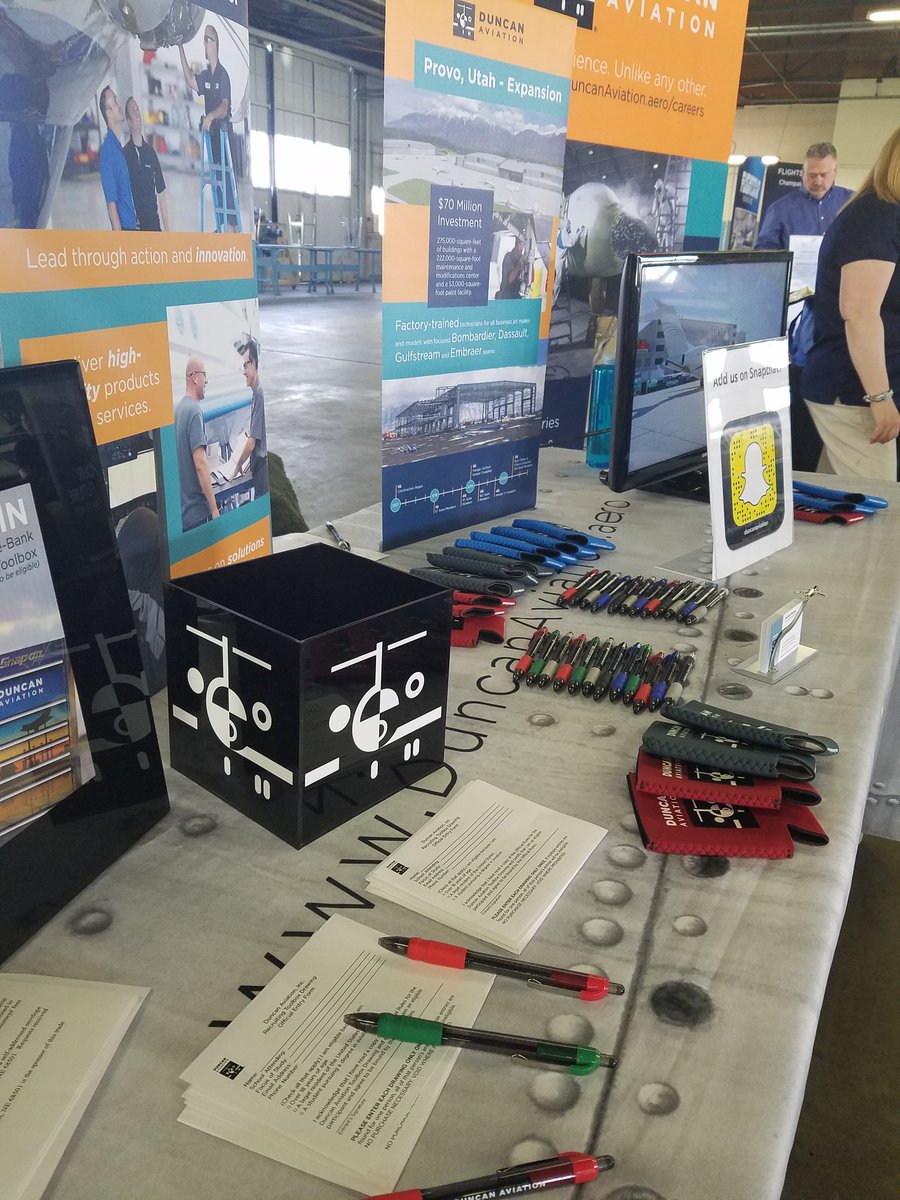 DuncanCareers's tweet photo. Our #Recruiting team is set up and ready @SpartanCollege! Stop by to say hi and enter into a drawing for our sweet toolbox! #aviationjobs #pensfordays #AsOneWeFly @DuncanAviation https://t.co/fKXa6vQYr2