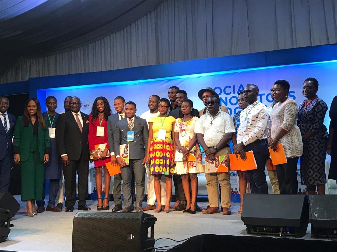 ClimateWed's tweet photo. Graduating🎓 Class!
Congratulations!!! #LEAPSIP2018 @LEAPAfrica https://t.co/y6pzlwuyry