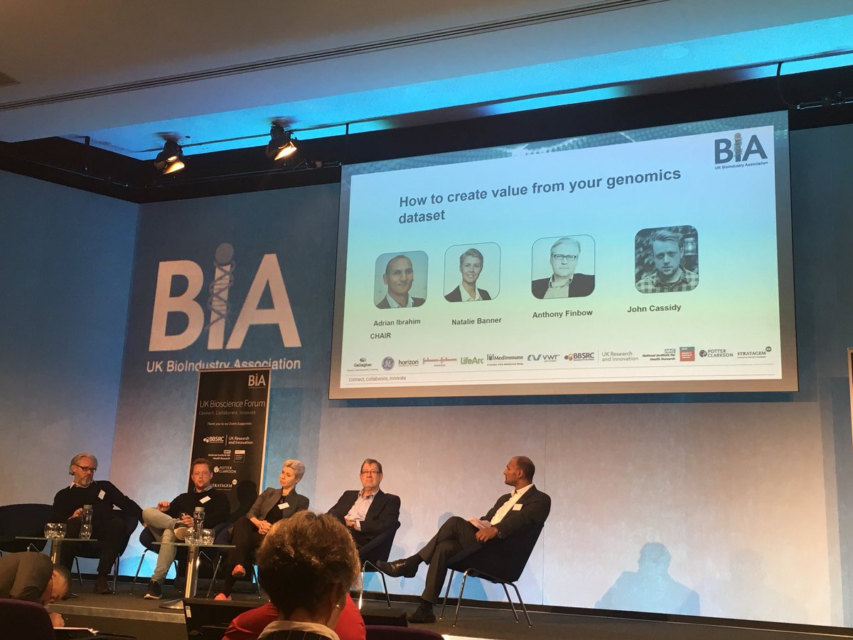 CBall1901's tweet photo. Fascinating discussion on health data at #UKBSF - in the future will people be able to monetise their data using blockchain tech and ‘donate’ into medical research? How will this be regulated? What about consent? Mind boggling. https://t.co/mnofMYIoC6