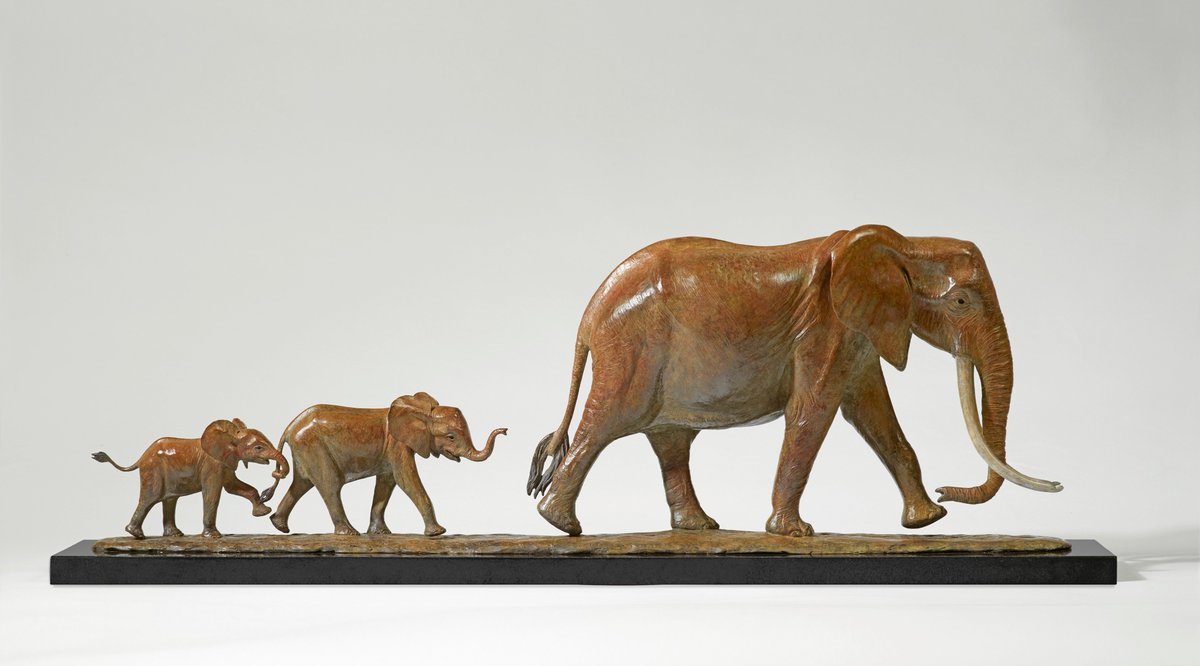 Honoured to exhibit at Illegal Wildlife Trade conference. Sudan &amp; Athena,The Elephant Queen. <a href="/BorisJohnson/">Boris Johnson</a>  <a href="/IainSTE/">I. Douglas-Hamilton</a> <a href="/4Apes/">Ian Redmond</a> <a href="/ArchietheEle/">ArchietheElephant</a> <a href="/OlPejeta/">Ol Pejeta</a> <a href="/2mTusks/">Two Million Tusks</a> <a href="/TEQmovie/">The Elephant Queen</a> <a href="/savetherhino/">Save the Rhino International</a> <a href="/ste_kenya/">Save the Elephants</a> <a href="/DSWFWildlife/">David Shepherd Wildlife Foundation</a> <a href="/RountreeTryon/">Rountree Tryon</a> <a href="/united4wildlife/">United for Wildlife</a> #endwildlifecrime