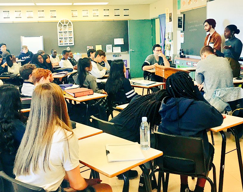 msevehelman's tweet image. Super lucky to have @CUDSdebate team @ImmaculataOCSB today putting on a show debate for our students 🗣👏🏻 Thanks for organizing @MaconEchoDrive #whymac #LearningPartnerships