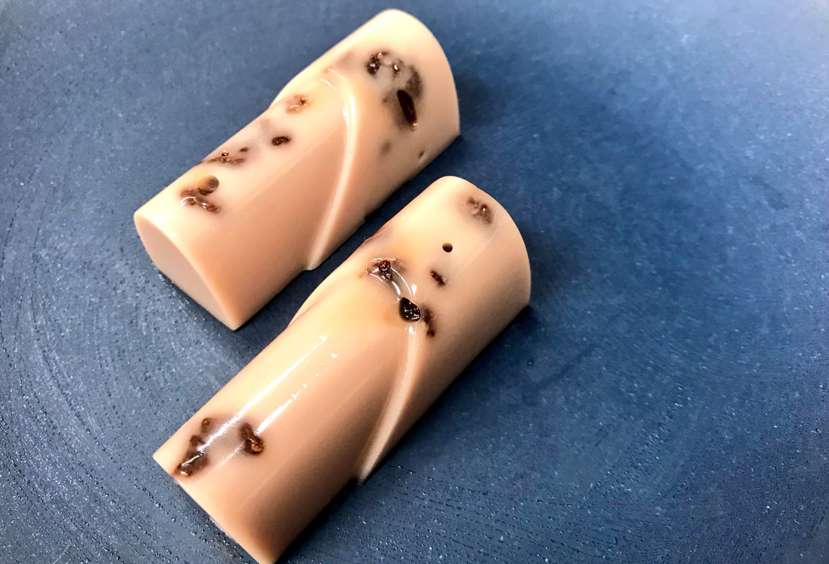 HiroSakai555's tweet image. カレボールビーチョコレートRB1を使った和スイーツ✨
#callebaut #RUBYRB1