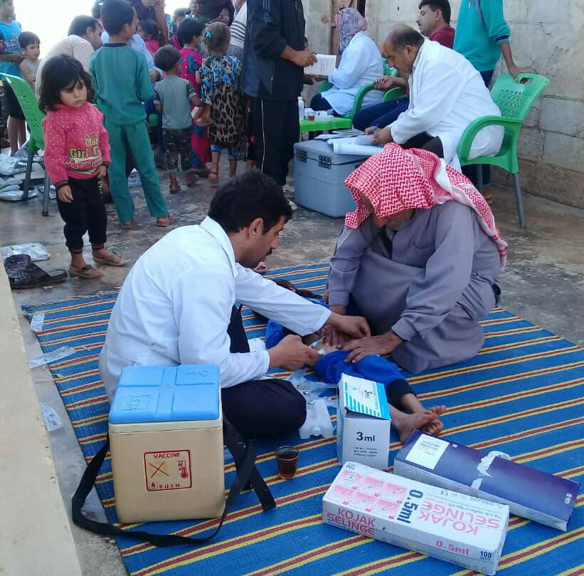 80 immunization centres operating across #Syria’s Idlib, Aleppo and Hama governorates. 
Around 50,000 children per month are being vaccinated in each governorate thanks to <a href="/DFID_UK/">DFID</a> #WHOImpact