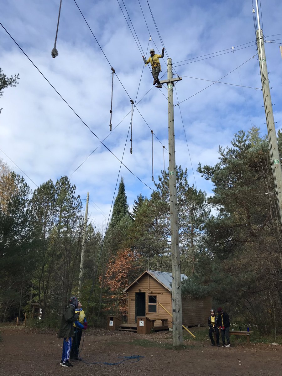 Bramarama1's tweet photo. Nothing quite like a little tight rope walking on a brisk Bramarama morning! #bramarama2018 #connect4 https://t.co/jtW5gRsErX