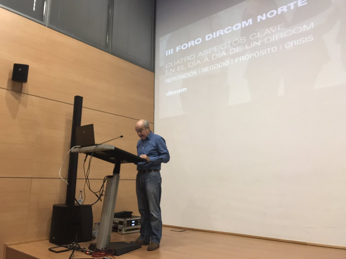 andresckane's tweet photo. La transparencia y una buena estrategia de comunicación cambió la imagen y la reputación de la planta de @Petronor_Info en Bizkaia según @Amatinoblog en #forodircom @DircomNorte @DircomSpain https://t.co/kL563oa9wR