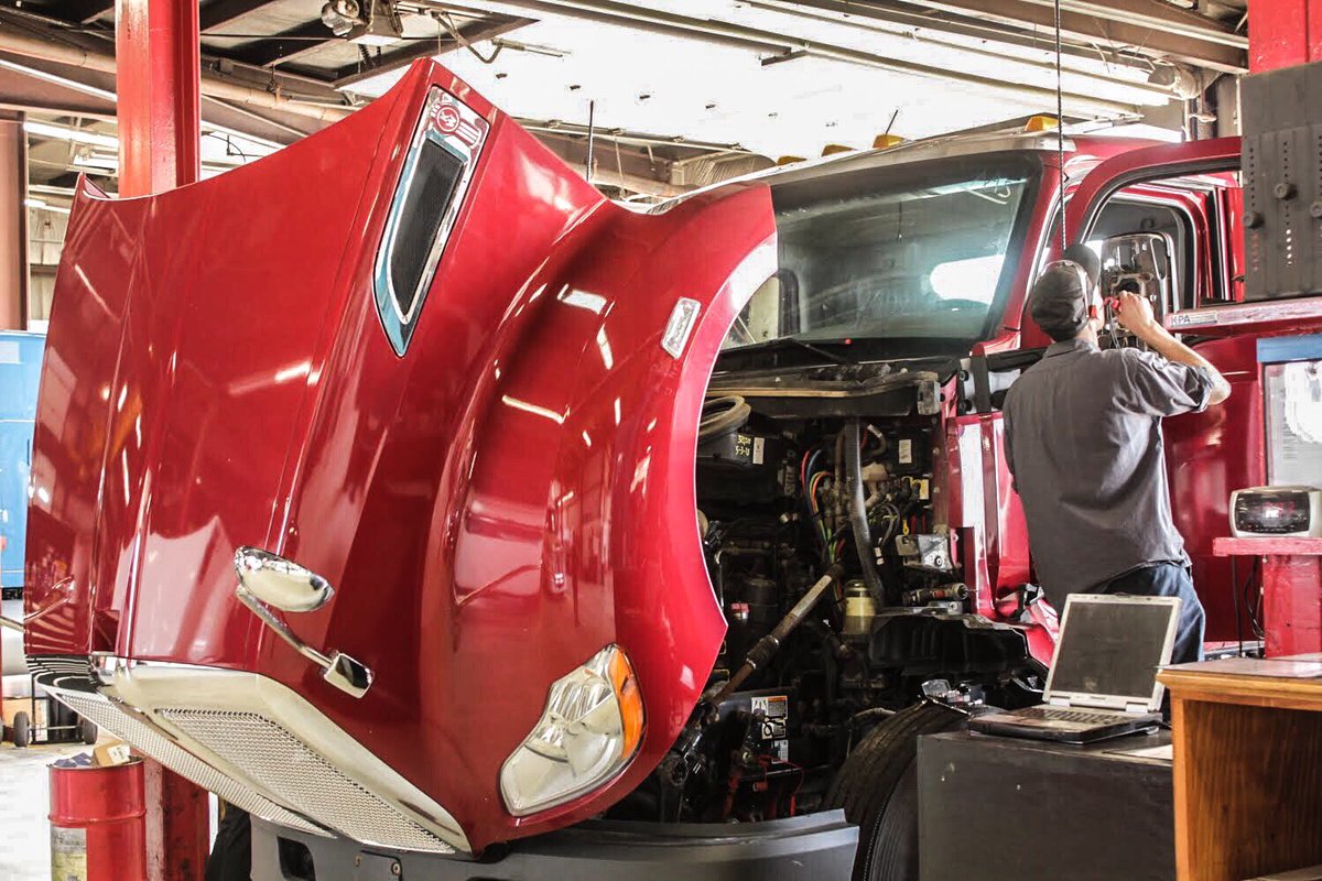 CSM_Companies's tweet photo. The World’s Best Trucks deserve the world’s best service.
That’s why Dedicated Fleet Services is at your service! #allmakesallmodels #wellfixit https://t.co/GdZYOBh3GR