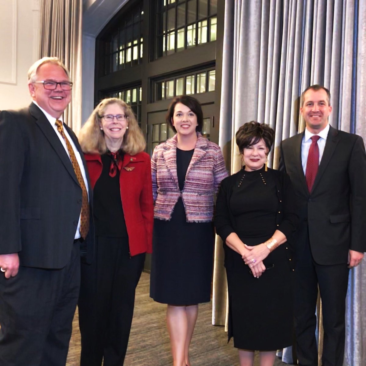 CultivationCorr's tweet photo. Thank you to the innovators, leaders and supporters of the Cultivation Corridor for attending our #GovernorsReception last night!
Diverse and successful industries coming together and supporting our mission to feed and fuel the world https://t.co/fKi3EOLjof
