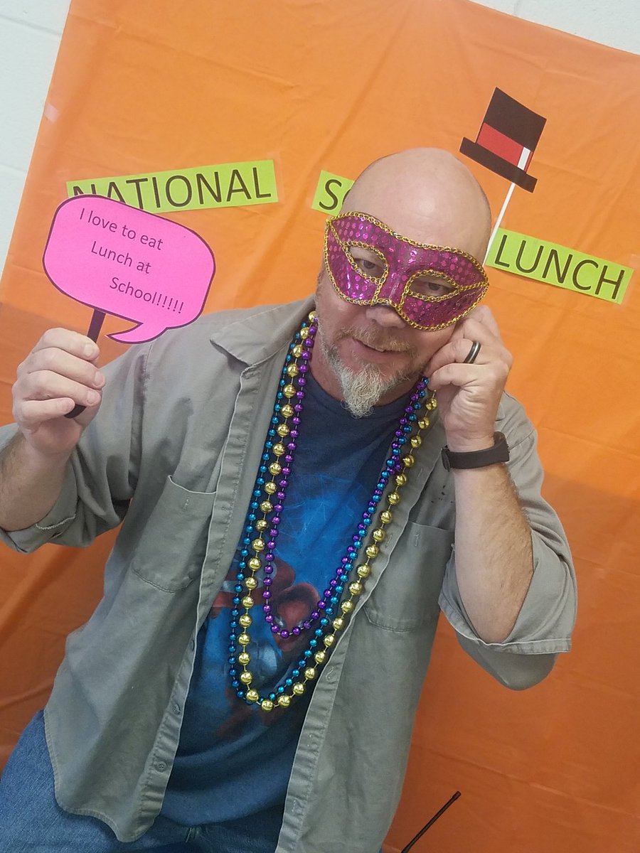 PCES_lunch tweet media