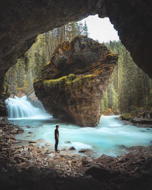 coffee_n_mtns's tweet photo. Banff, Canada https://t.co/Ywg3RAKUO1