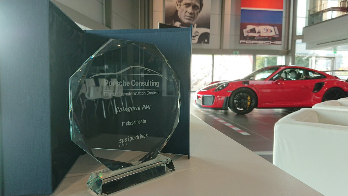 spsitalia's tweet image. Sta per cominciare la premiazione del #digitaltransformationcontest nella splendida cornice di Porsche Consulting Italia.
Buona fortuna alle aziende finaliste! @ABBItalia @Epta_Group, fosber, @SchneiderItalia @SEWEURODRIVE nndian, Endian, EEEpipoli, Lab Network, @Lenze_Gruppe