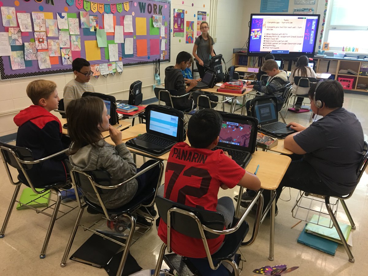 MillerMathGMS's tweet image. A little bit of Prodigy to learn about Geometry concepts early! The Ss love this game! #simmonslearns #rsd122cares #122edchat @Simmonsknights1