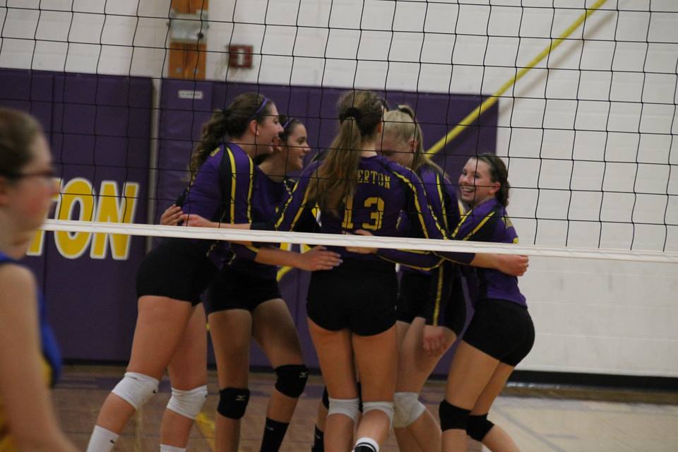 Good luck to the Lady Tigers tonight as they face Gillett in round 2 of Regionals!! Game time is 7pm at THS, let's PACK the GYM!! #RoadtotheResch #TigertonProud