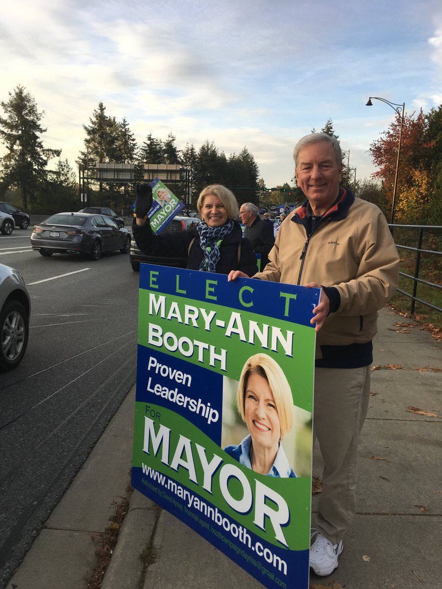 maryannbooth's tweet photo. I'm so proud of my team and so passionate about West Vancouver! Make your vote count on Saturday! Thanks for your support. #MaryAnnForMayor #WestVancouver #Lovewhereyoulive #VoteOct20 https://t.co/w1WkRp3nQ6 https://t.co/hx1oZ9a5IH