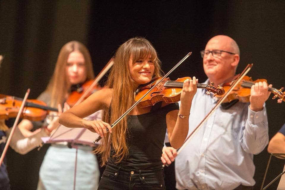 PrimoArtists's tweet image. #ThrowbackThursday to @NickyBenedetti’s #SuperStrings sessions in the United Kingdom last week!