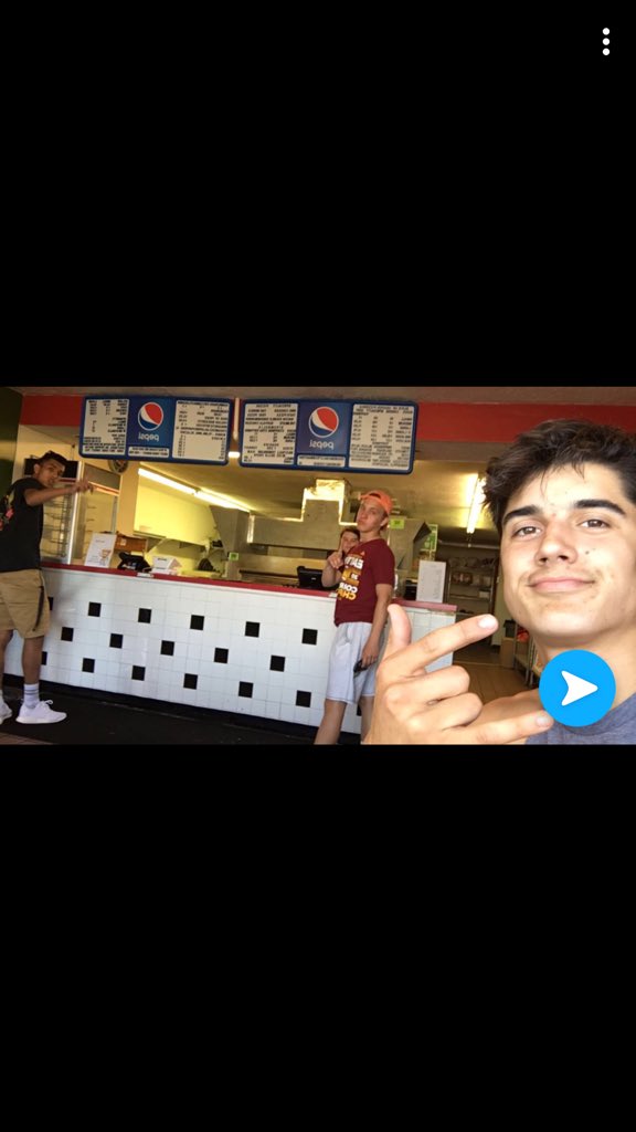 CLRice16's tweet photo. Big happy birthday shoutout to my boy!!! @RuflessDizzle we gonna have big turn ups in the next 4 years bro💯🖕🏽 long live KTC🔥 https://t.co/4VcVP725UY