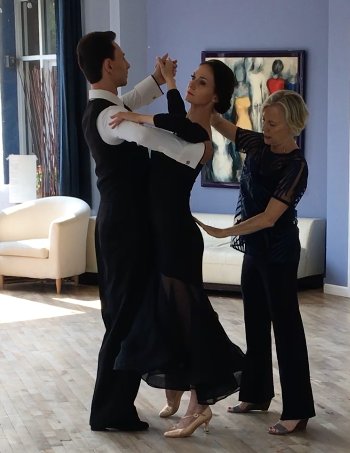 bettechamberlin's tweet photo. Workshop!  Dance your body as it is designed to move - https://t.co/3rNquPEPSm https://t.co/uM03ihqz6t