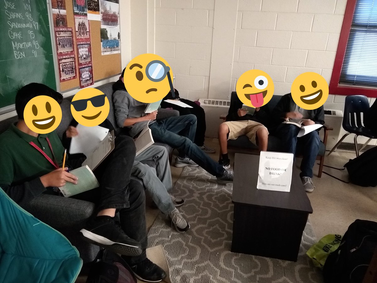 Jb_505's tweet image. So glad that my students can work productively in comfort and in a spot that fits their needs on a daily basis. Thanks to my many donors through @DonorsChoose I have a fully functioning #flexible seating arrangement in my class. @APSCLEVELANDMS @APSLZ4