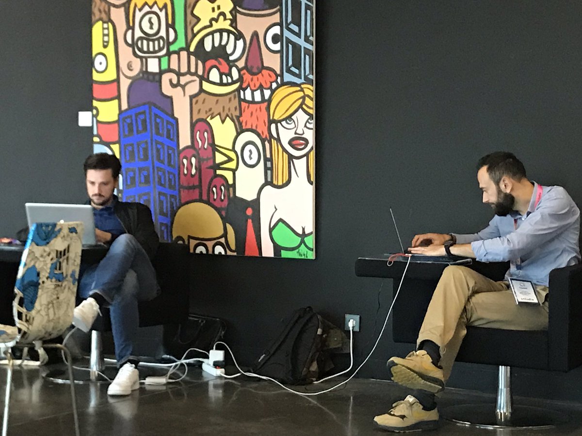 AgatheMoretti's tweet image. Ça bosse à fond chez @teelt_io ! C’est l’effet booster de @VilleDigitale 😎 #BVD2018