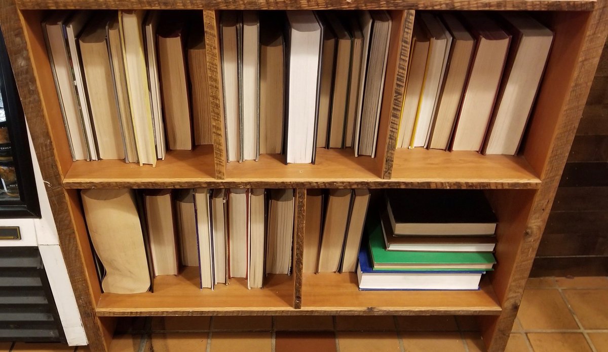 BryanAlexander's tweet photo. Dear interior design people:
Please, please stop doing this.
It's awful.
-signed, people who actually love books https://t.co/b8U0mWA1to