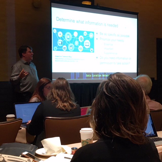 hhkitsune's tweet image. Request: Getting what you need. &quot;Be specific, be simple - use empathy&quot; @jrcarlso #DCN_DLF2018  #DLFforum #datacurationnetwork