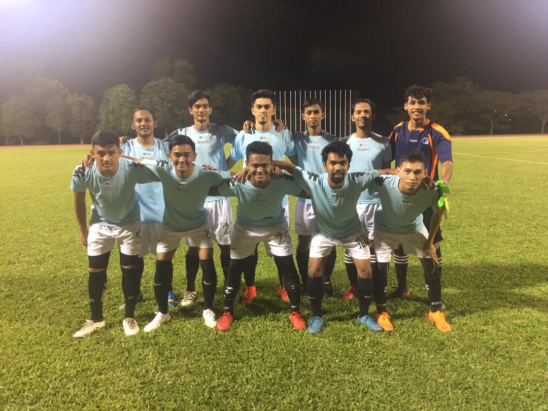 KBSUTeM's tweet photo. | Full Time |
UTeM FC 3 vs 0 Pengkalan FC (Div 1 Melaka)
Tahniah dan terima kasih kepada yang hadir memberikan sokongan๐ค
#DemimuUTeM
#UTeMFCReturn https://t.co/2mpHhSomMs