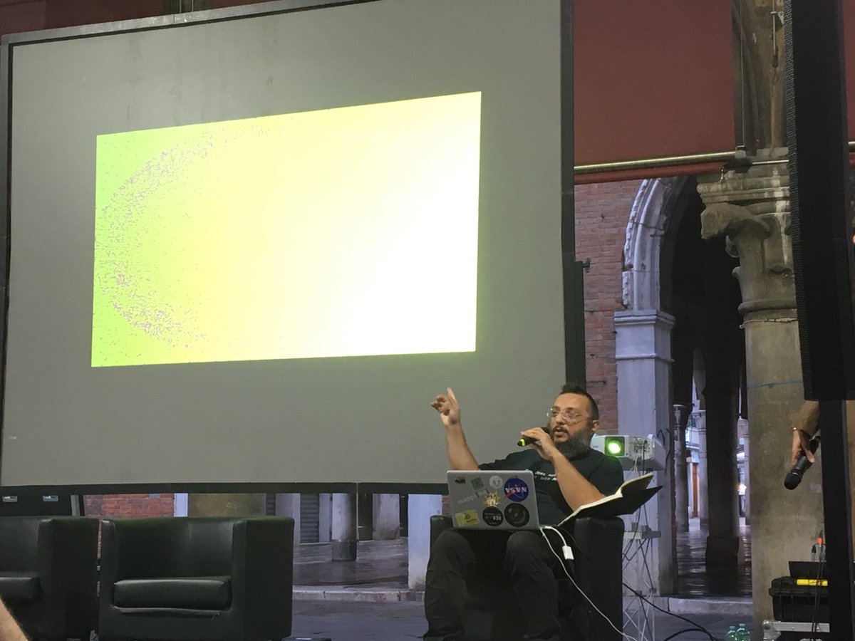 GuidoCaldarelli's tweet image. Venice seen from data. Wonderful data art event at mercato del pesce Rialto #humanarchitecture @xdxd_vs_xdxd @flipparini