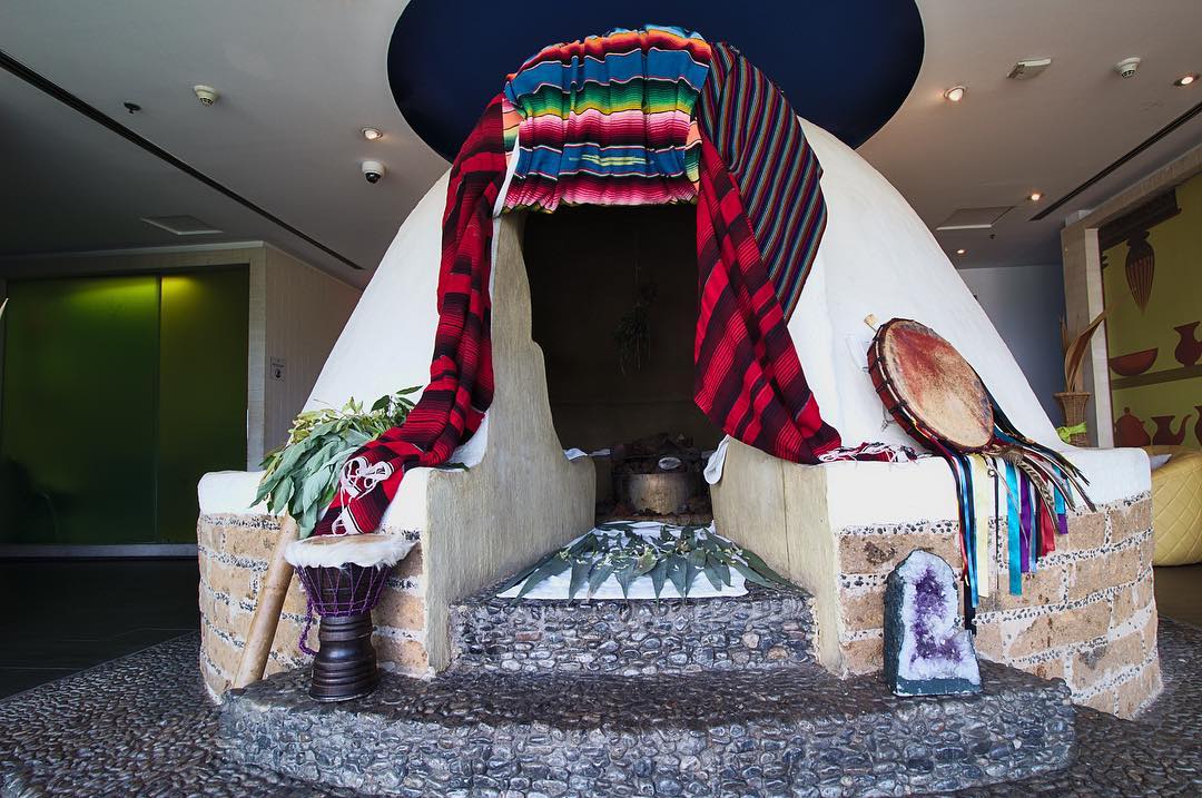 wanderlistmag tweet media