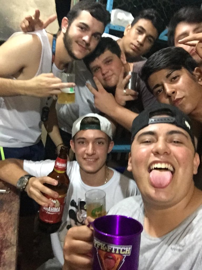 Amizade não tem preço!! Sdds desse dia