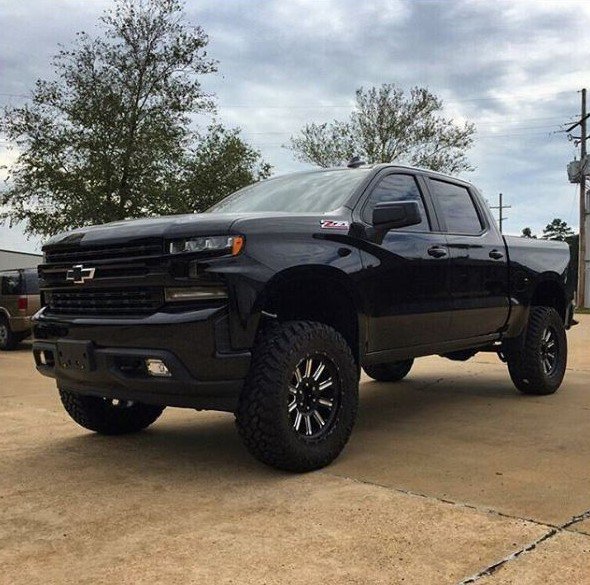 2019 chevy silverado blacked out
