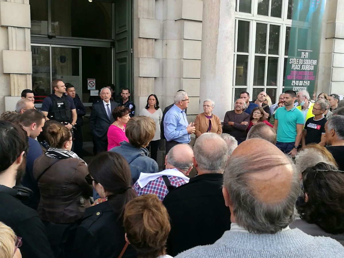 Le maire de Limoges annonce aux opposants au projet d'usine de méthanisation que le conseil municipal émettra un avis défavorable.