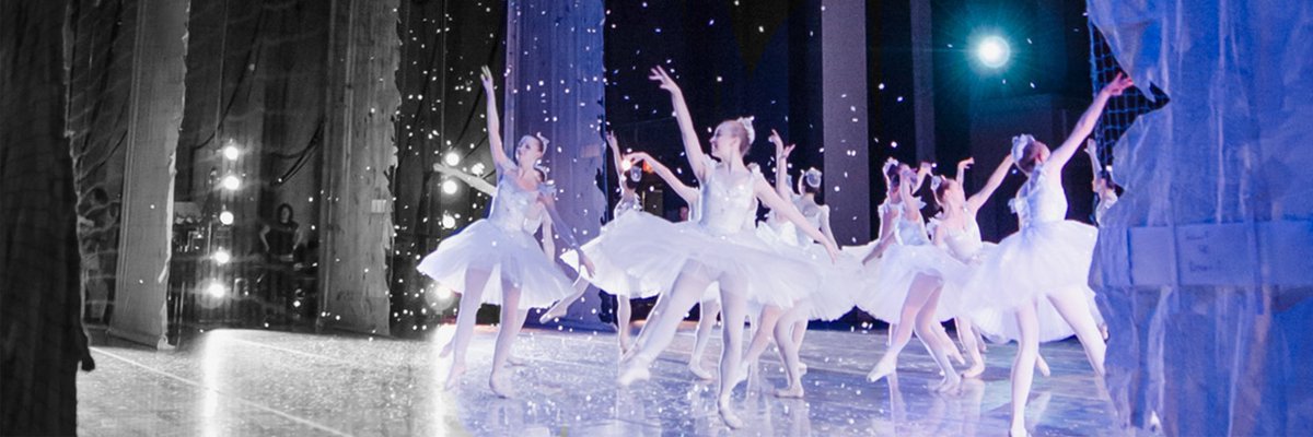 GohBallet's tweet photo. WALTZ / Waiting in the wings. A flurry of snowflakes. A magical spectacle.
https://t.co/KK0HbJvhEb
#GohNutcracker https://t.co/rBybVLhaM2
