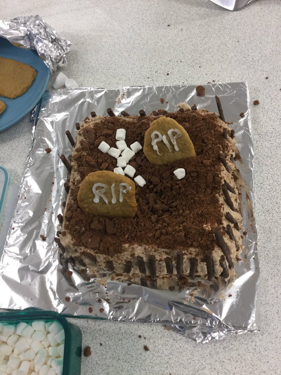 The first entry for the Halloween cake challenge, excellent job! Our Food Tech kitchen really is the place to be this week 🍰 <a href="/The_Eden_School/">Eden School</a> #FoodTech #HalloweenCake #Baking #KS4