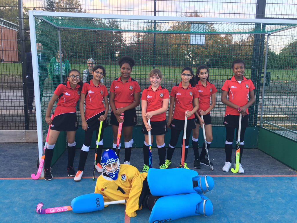 So proud of the U13B’s progress this half term. They have come so far in just 6 weeks. @NHS_GirlsSport @NottsHighYear8 @NottsHigh #somuchmore #wow #teamworkmakesthedreamwork