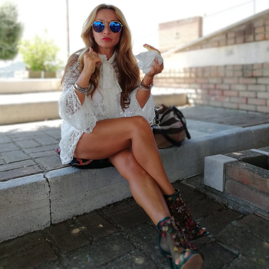 CelibertiFS's tweet image. #CFS #Fashion #WardrobeAdvice #Styling #fashion #outfit #vacation #style #wardrobeadvice #stylist #fashiondesigner #travelguide #travel #fashionstylist