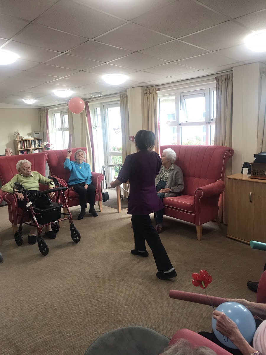 ManorCourtAH's tweet image. Playing the balloon game with the residents 🎈#keeptheballoonup #activeactive @ManorCourtAT @Anchor_Trust @AnchorJobs