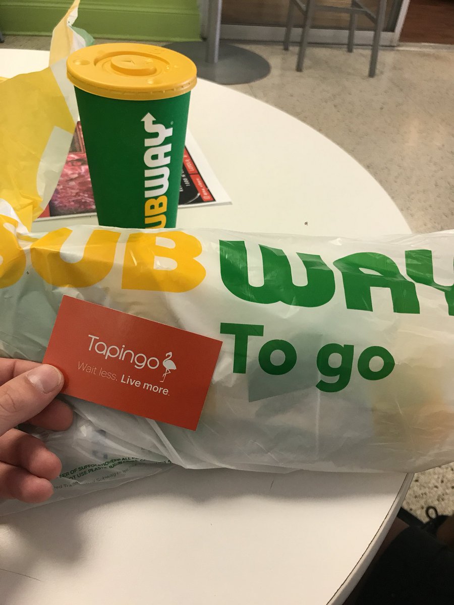 Beattysmc's tweet photo. Today I’m checking out the new #Tapingo service on campus, where you order food from the Danna Center and pick it up on the go. #loyno https://t.co/oeNB9GgyeY
