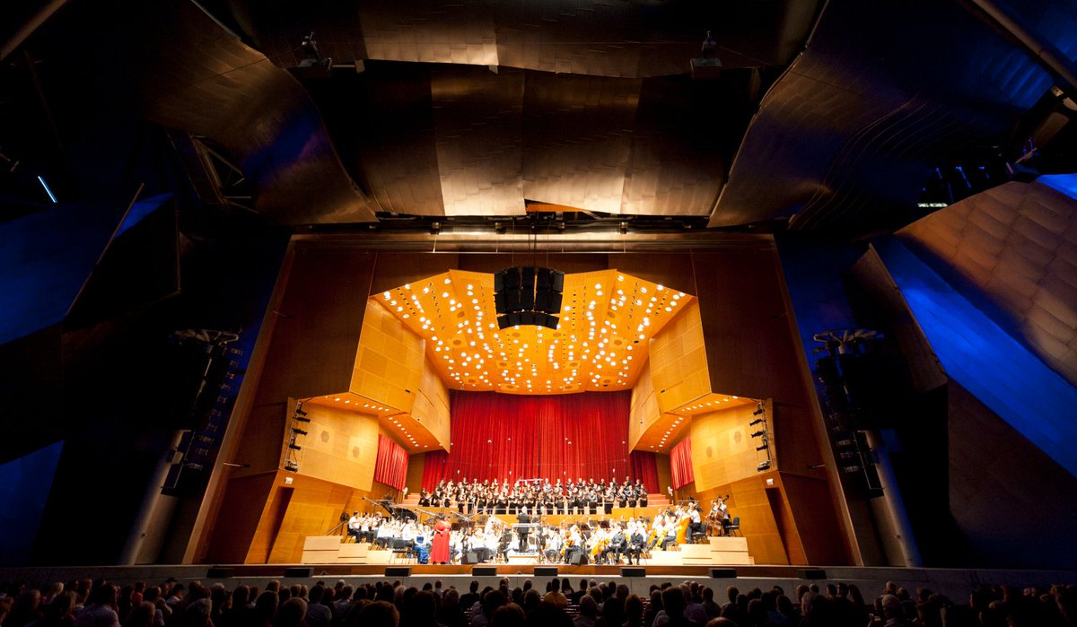 ChicagoDCASE's tweet photo. New opportunities are in for local artists and creatives including individual artist grants, #ChicagoRiverwalk public art design submissions, and apply to bring an event to the Jay Pritzker Pavilion in @Millennium_Park!
=>https://t.co/1KzjXGjcEV https://t.co/MRU3UL5h4w