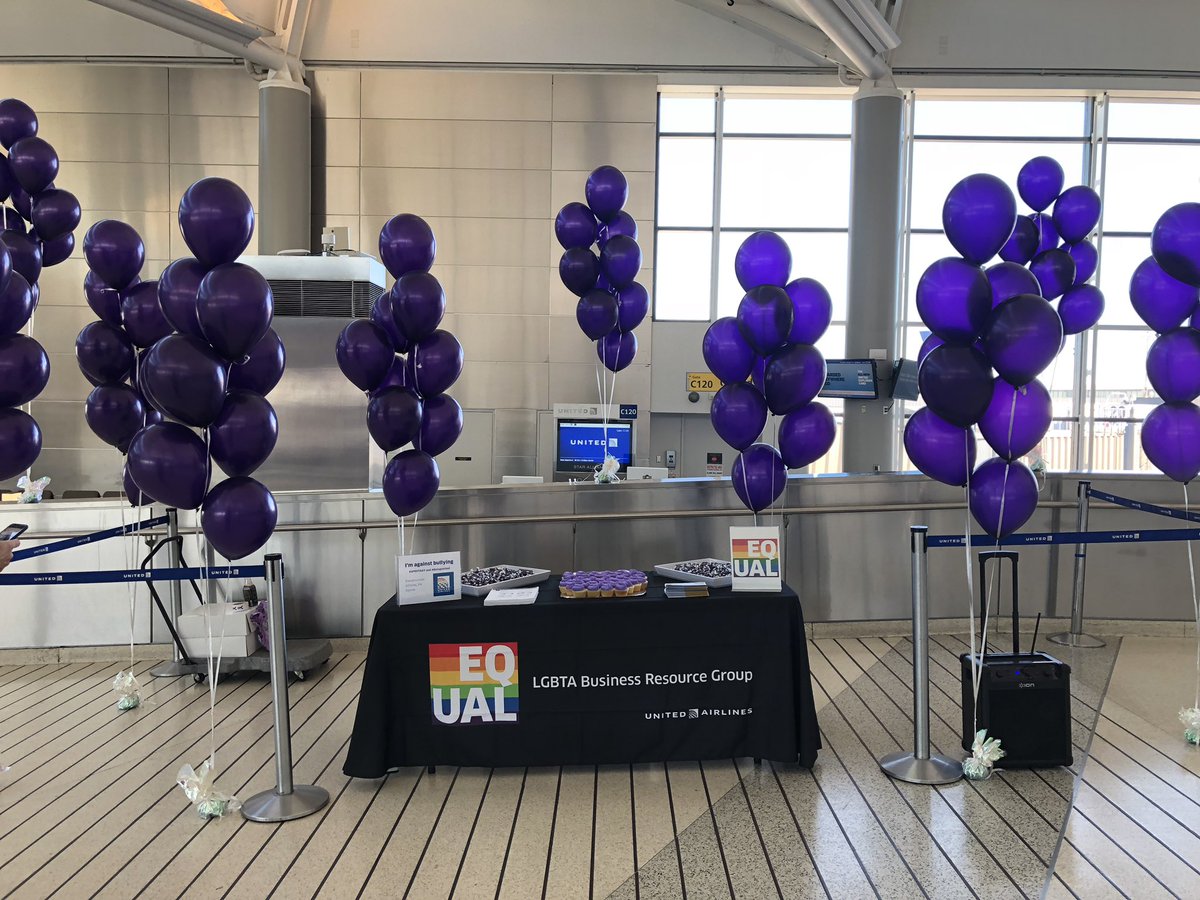 McVick7's tweet photo. United and EQUAL NYC are against bullying! @weareunited @EQUAL_PR @glaad #SpiritDay #beingunited @MI2NYC https://t.co/1snIEKc65h