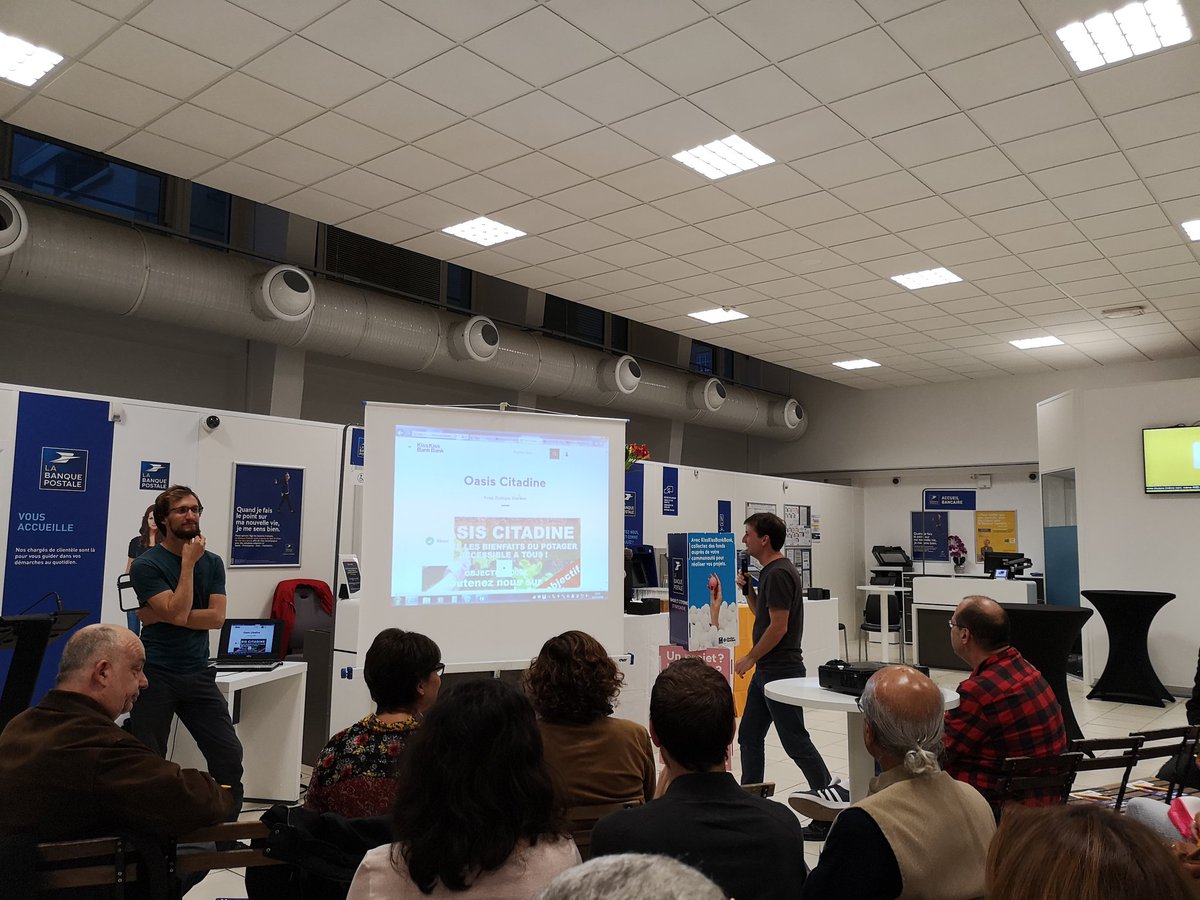Présentation du financement participatif #crowdfunding et de <a href="/Kissbankers/">KissKissBankBank</a> aux porteurs de projet à <a href="/LaBanquePostale/">La Banque Postale</a> C'est un bon moyen de tester son projet pour l'avoir fait avec <a href="/LeNouveauMtp/">LeNouveauMontpellier</a> 👍 #kisskissdating