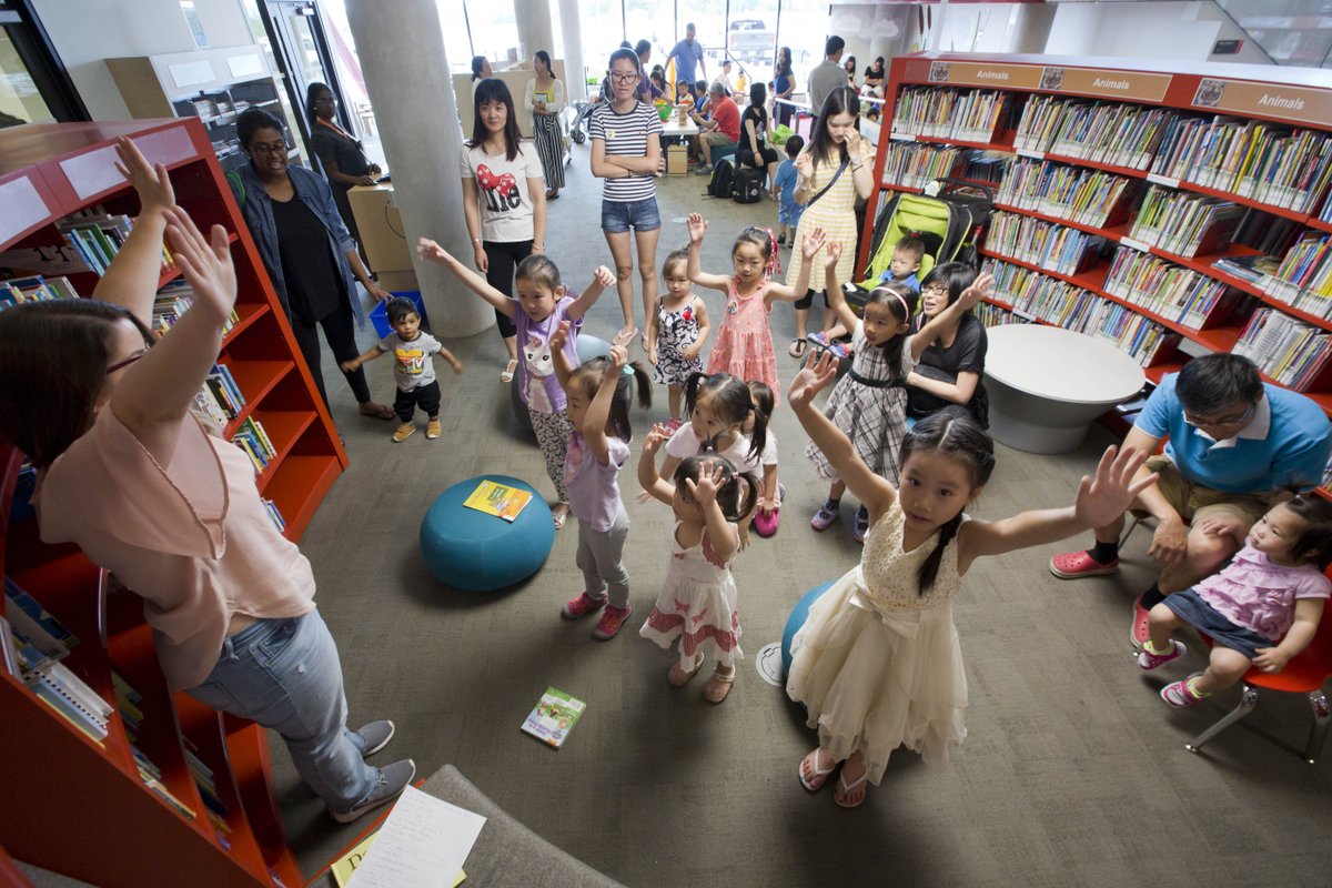 cityofmarkham's tweet photo. Wishing the @markhamlibrary a very happy #PublicLibraryWeek! Since 1985, Public Library Week has highlighted the vital contributions that public libraries make towards enhancing the quality of life for residents in the communities they serve. #MarkhamProud https://t.co/X20aszMrjj