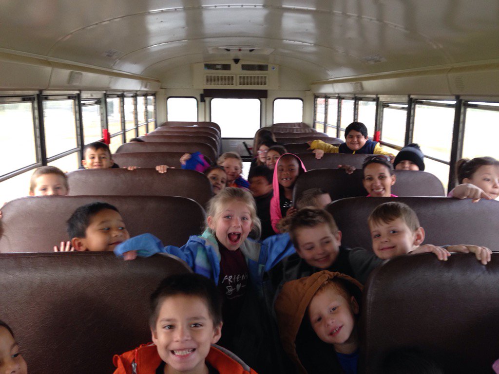 kinderharl's tweet photo. Off to the Pumpkin 🎃 Patch!!! #nes123. #cpsreds https://t.co/AA6Hhy0qoV