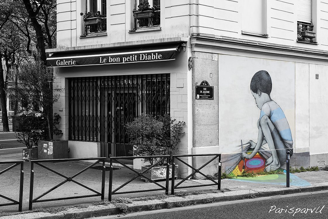 LA BALADE DU VENDREDI

Pour cette trente-quatrième balade je vous emmène dans la rue de Julienne illustrée par SETH.

parisparvu.com (Photos de Paris éditées en tirages numérotés et en séries limitées avec un certificat d'authenticité. A partir de 45€.)