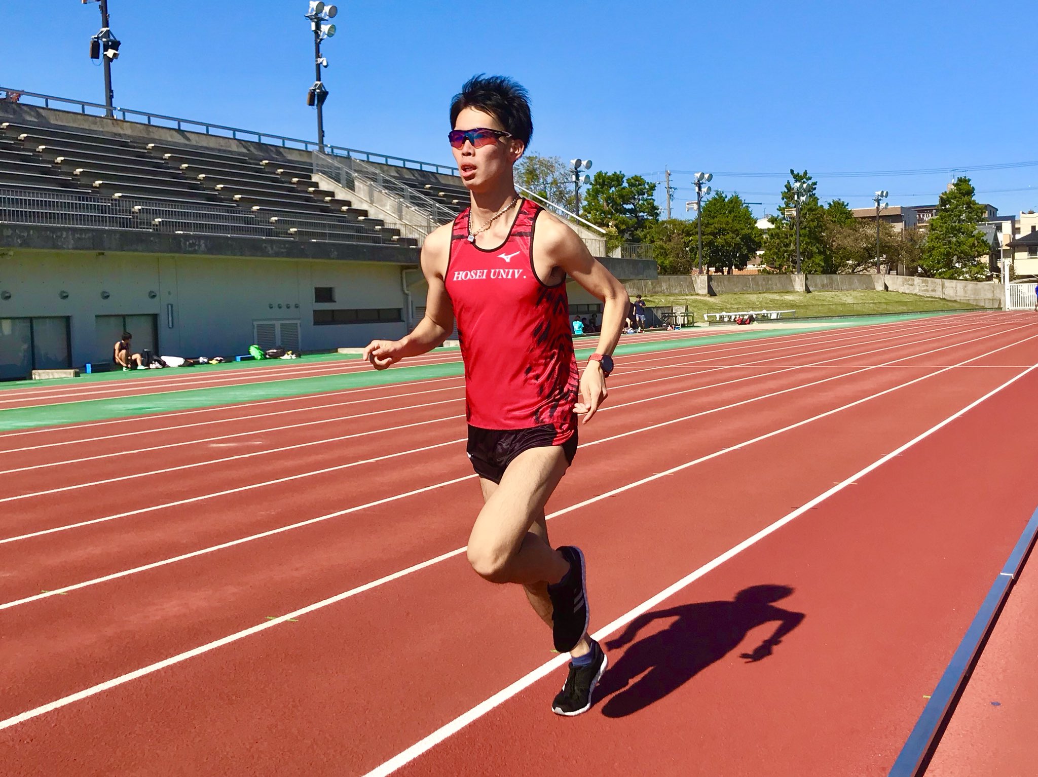 法政大学体育会陸上競技部 18 11 2 金 本日 法政大学の全日本エントリーメンバーは名古屋市内で調整練習を行いました 全日本大学駅伝まであと２日 区間エントリーは15 30以降に掲載予定です 大畑マジック パロマ瑞穂北陸上競技場 T Co