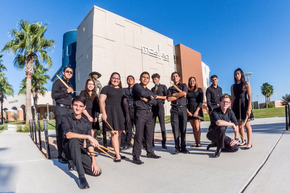 PioneerPerc's tweet image. 2018 Pioneer High School PASIC Percussion Ensemble  📷: Victor Sanchez #PASIC