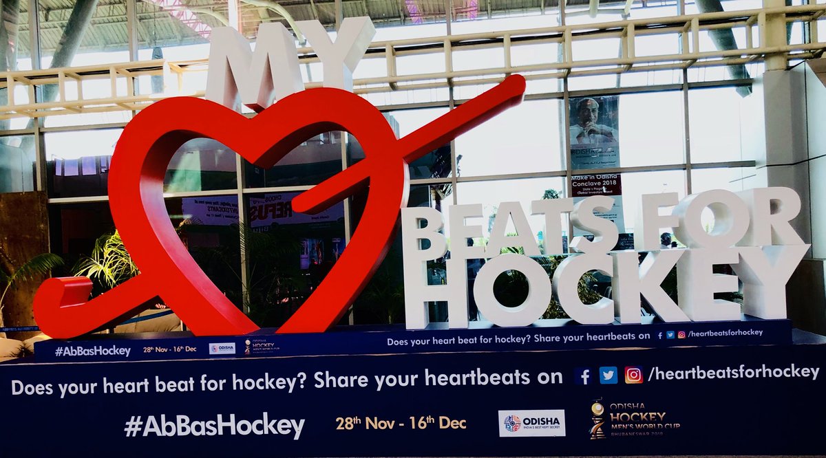 Just the kind of welcome you see before the beginning of Hockey World Cup! #AbBasHockey #hockeycapital