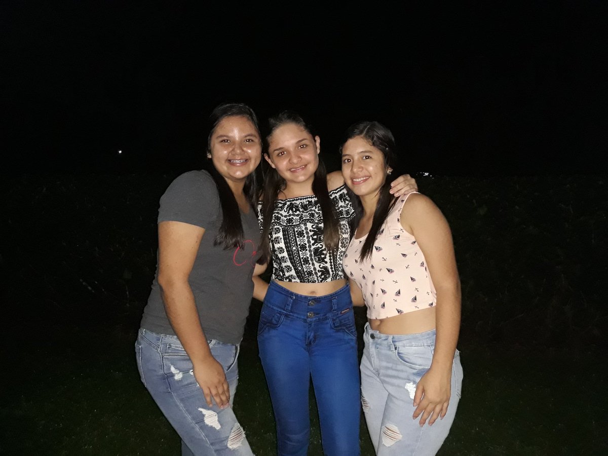 Las quiero..❤❤
