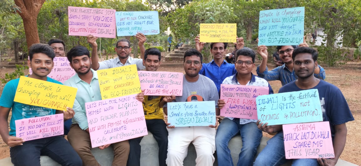 pantherwrites's tweet photo. Be the change that you want to see in the world. And I want to see #GreenDiwali celebrations. I initiate this #EcoFriendlyDiwaliChallenge
Hope everyone should take this challenge.
#stopairpollution
#GreenDiwali #SISF #WithSISF
#GoGreen #StopAirPollution #AirPollutionControl https://t.co/Uaq0oMnjgm